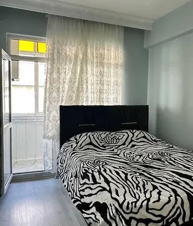 Fatihin Merkezinde 2+1 Luex Ev